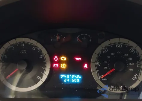 2009 Ford Escape Xls/Xls Manual z USA, uszkodzony, nr VIN 1FMCU02759KB11572